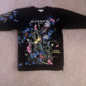 GIVENCHY girls sweater